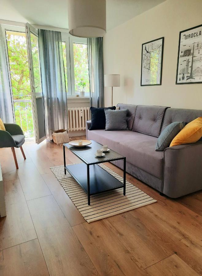 Apartament W Centrum Wroclawia Lägenhet Exteriör bild